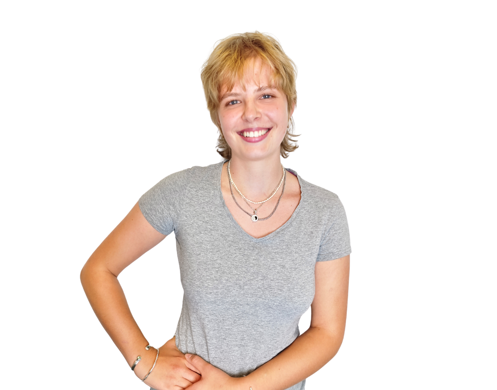 Mitarbeiterfoto von Servicekarft Hannah aus dem agil Training und Therapie in Ahnsen.